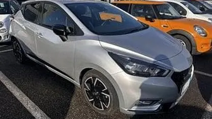 Usata Nissan Micra Acenta 92 CV (67 kW) 2021 Argento Utilitaria