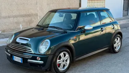Usata Mini One D 75 CV (55 kW) 2004 Verde Utilitaria
