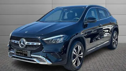 Usata Mercedes GLA180 Advanced Plus 136 CV (100 kW) 2023 Nero SUV