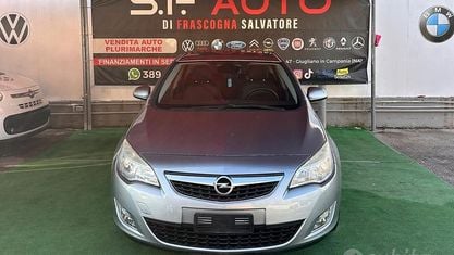 Usata Opel Astra Cosmo 125 CV (91 kW) 2010 Grigio Berlina