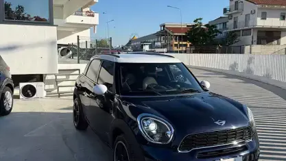 Usata Mini Cooper SD Countryman 143 CV (105 kW) 2012 Bluazzurro SUV