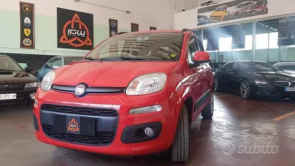 Rosso Usata 2018 Fiat Panda Lounge Due volumi | 7600 € (Buon prezzo)