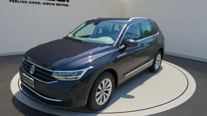Usata VW Tiguan Life 150 CV (110 kW) 2022 Enigma black SUV