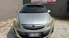 Usata 2012 Opel Corsa Cosmo Tre volumi | 3699 € (Ottimo prezzo)
