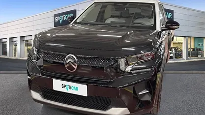 Usata Citroën e-C3 83 kW (113 CV) 2025 Nero Utilitaria