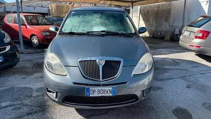 Usata Lancia Ypsilon 60 CV (44 kW) 2009 Grigio Utilitaria