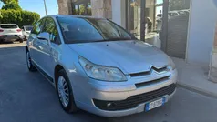 Usata 2005 Citroën C4 Elegance Tre volumi | 800 € (Super prezzo)