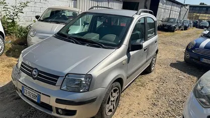 Usata Fiat Panda 60 CV (44 kW) 2004 Argento Utilitaria