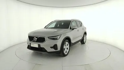 Usata Volvo XC40 Core 163 CV (119 kW) 2025 Argento SUV