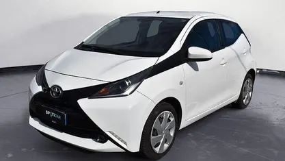 Usata Toyota Aygo X-wave 69 CV (50 kW) 2016 Utilitaria