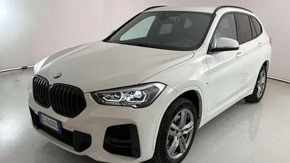 Bianco Usata 2021 BMW X1 M Sport SUV | 27.900 € (Buon prezzo)