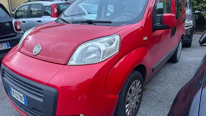 Usata Fiat Qubo Trekking 77 CV (56 kW) 2012 Rosso Monovolume