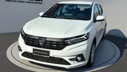 Usata Dacia Sandero Comfort 101 CV (74 kW) 2022 Bianco Berlina