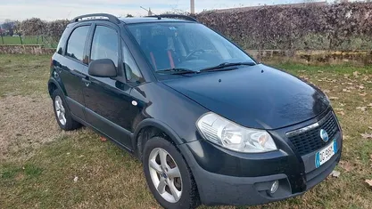 Usata Fiat Sedici Emotion 120 CV (88 kW) 2007 Nero SUV
