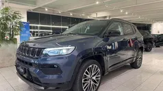 Blu shane tetto nero Usata 2024 Jeep Compass Summit SUV | 24.990 € (Ottimo prezzo)