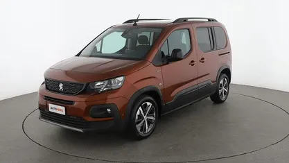 Usata Peugeot Rifter GT-line 131 CV (96 kW) 2018 Oro Monovolume