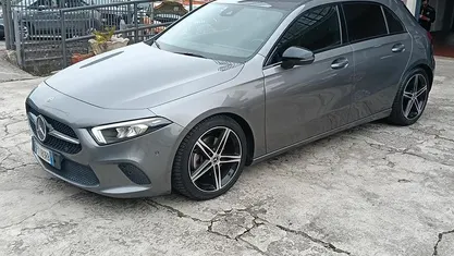 Usata Mercedes A200 149 CV (109 kW) 2019 Grigio Berlina