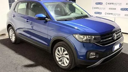 Blu metallizzato Usata 2021 VW T-Cross Style SUV | 17.490 € (Ottimo prezzo)