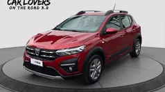 Rosso Usata 2022 Dacia Sandero Comfort Due volumi | 13.492 € (Buon prezzo)
