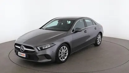 Usata Mercedes A180 116 CV (85 kW) 2020 Grigio Berlina