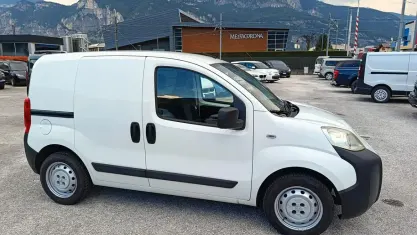 Usata Fiat Qubo Active 75 CV (55 kW) 2014 Bianco Monovolume