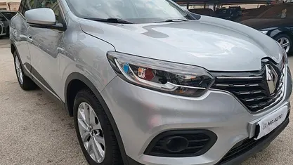 Usata Renault Kadjar Business 115 CV (84 kW) 2021 Grigio SUV