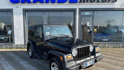 Usata Jeep Wrangler Sport 143 CV (105 kW) 2004 Nero SUV