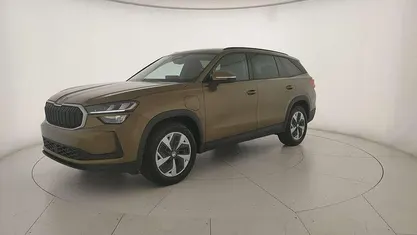Bronx gold metallizzato Usata 2025 Skoda Kodiaq Executive SUV | 38.400 € (Super prezzo)