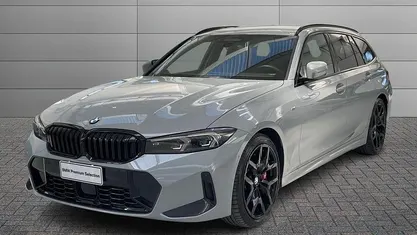Usata BMW 320e M Sport 190 CV (139 kW) 2025 Grigio Station wagon