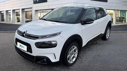 Bianco Usata 2018 Citroën C4 Feel Tre volumi | 11.300 € (Cara)
