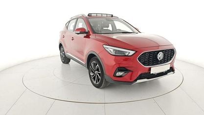 Usado MG ZS Luxury 111 CV (81 kW) 2023 Rojo SUV