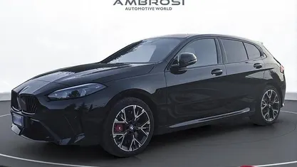 Nuova BMW 118 M Sport 150 CV (110 kW) 2025 Black sapphire metallizzato Utilitaria