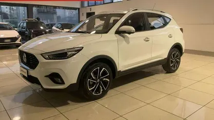 Usata MG ZS Luxury 106 CV (77 kW) 2025 SUV