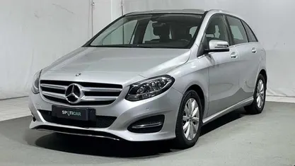 Usata Mercedes B200 Executive 136 CV (100 kW) 2018 Argento Monovolume