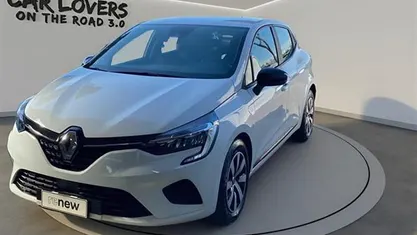 Usata Renault Clio V Equilibre 101 CV (74 kW) 2023 Bianco Utilitaria