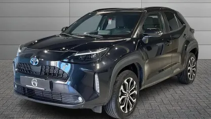 Usata Toyota Yaris Hybrid Active 92 CV (67 kW) 2022 Nero SUV