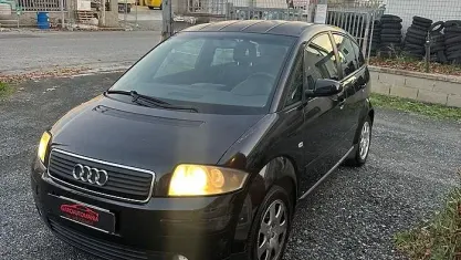 Usata Audi A2 Comfort 75 CV (55 kW) 2005 Nero Utilitaria