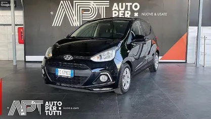 Usata Hyundai i10 67 CV (49 kW) 2016 Nero Utilitaria