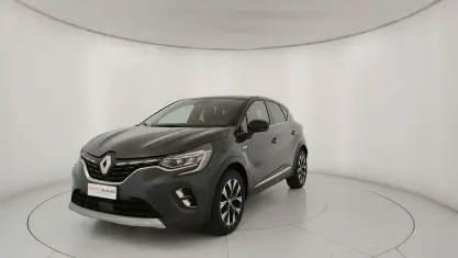 Usata Renault Captur Techno 143 CV (105 kW) 2023 Blu SUV