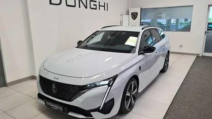 Usata Peugeot 308 GT 136 CV (100 kW) 2025 Bianco Station wagon