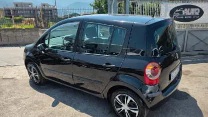 Usata Renault Modus Dynamique 85 CV (62 kW) 2005 Nero Monovolume