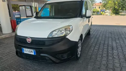 Usata Fiat Doblò 120 CV (88 kW) 2016 Bianco Monovolume
