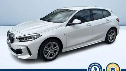 Bianco Usata 2023 BMW 118 Comfort Edition Due volumi | 29.500 € (Buon prezzo)