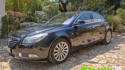 Usata Opel Insignia Cosmo 180 CV (132 kW) 2009 Nero Berlina