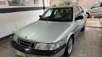 Usata Saab 900 185 CV (136 kW) 1997 Bianco Berlina