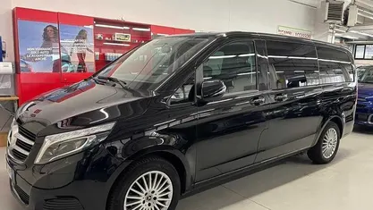 Usata 2019 Mercedes V220 Executive Monovolume | 41.990 € (Buon prezzo)