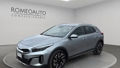 Grigio metallizzato Usata 2023 Kia XCeed SUV | 21.490 € (Buon prezzo)