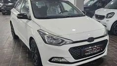 Alpine white Usata 2016 Hyundai i20 Tre volumi | 4990 € (Ottimo prezzo)