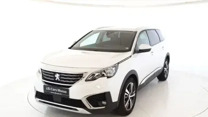Usata Peugeot 5008 Active 131 CV (96 kW) 2017 Bianco Monovolume