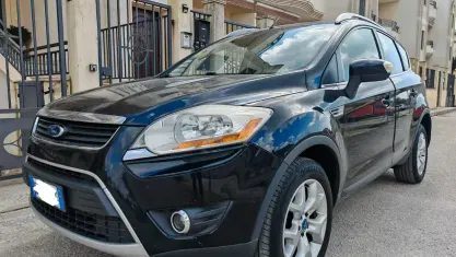 Usata Ford Kuga Titanium 163 CV (119 kW) 2010 Nero SUV